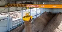 Konecranes CXT Biomass crane is smart and compact