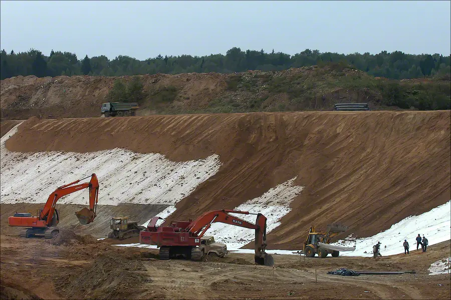 Landfill Iksha - ditch construction