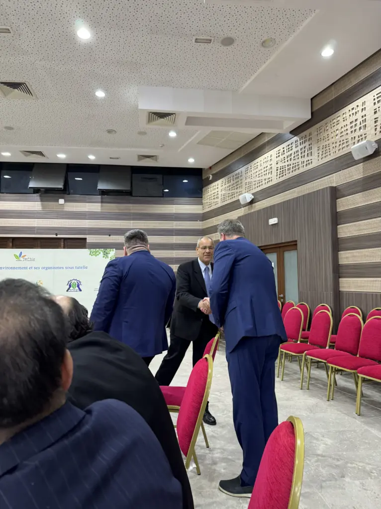 The Minister leaves and shakes hands with the WTEI founder.